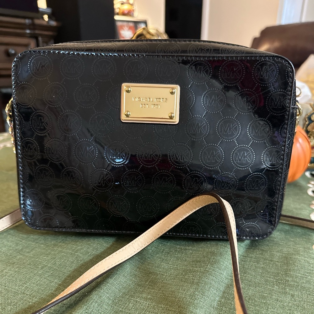 Michael Kors cross body bag